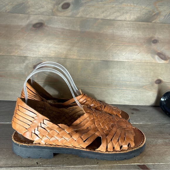 brand X huarache womens size 8 shoes brown leather braided slip on sandals - Picture 1 of 8